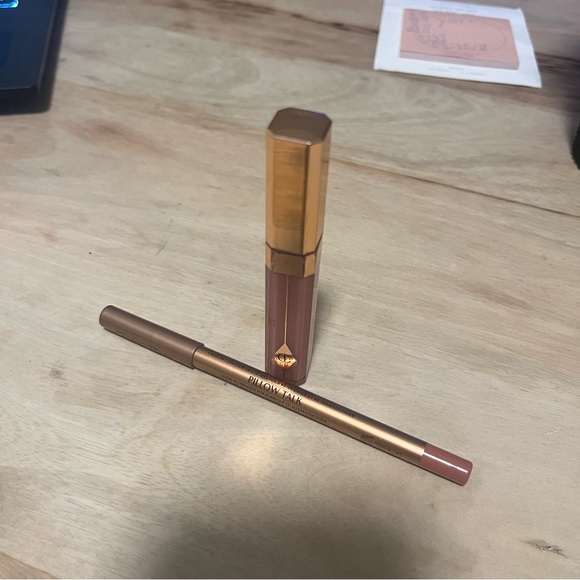 Charlotte Tilbury Pillow Talk Collection (Lip Liner & Gloss) - Picture 5 of 6